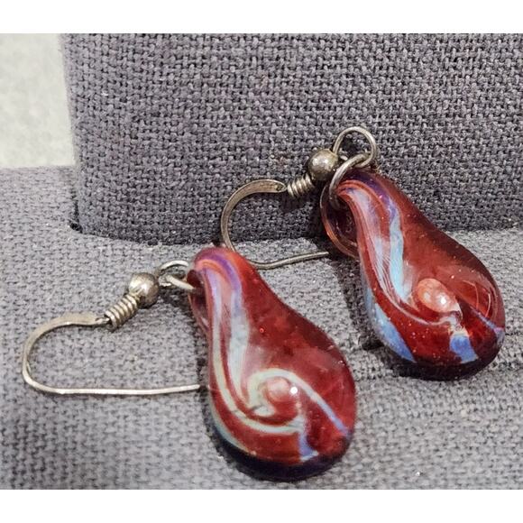 Red Blue Glass Teardrop Fish Hook Dangle Earrings Lightweight - Picture 4 of 4